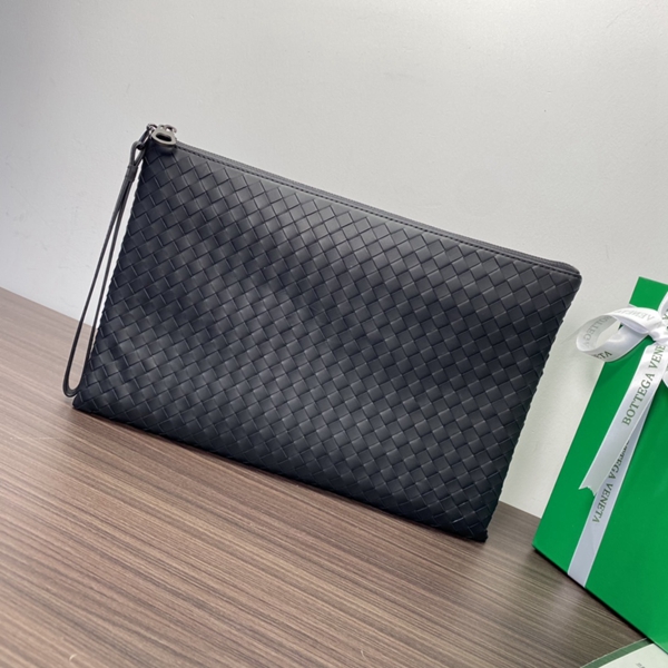 ボッテガヴェネタバッグ正面デザイン